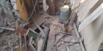 لحظات من الرعب إثر انهيار عقار قديم في حدائق القبة .. صور