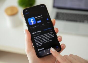 طريقة تفعيل ميزة الوضع الداكن بفيسبوك على أجهزة أندرويد