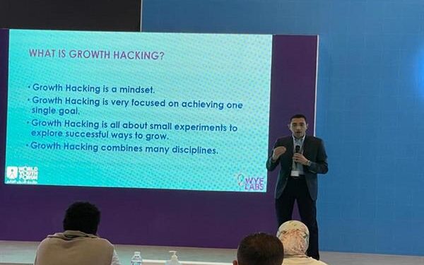 أمير هاني عضو تنسيقية شباب الأحزاب والسياسيين