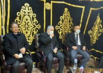 صور.. إعلاميون وصحفيون يقدمون واجب العزاء لأرملة الإبراشي