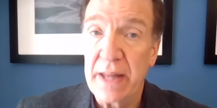 منتدى شباب العالم 2022.. البنك الدولي: هذا الجيل يخاطر بخسارة 70 تريليون دولار بسبب كورونا