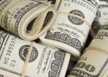 سعر الدولار اليوم الإثنين 17 يناير 2022 في البنوك