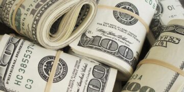 سعر الدولار اليوم الإثنين 17 يناير 2022 في البنوك