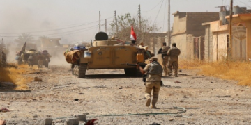 العراق تعلن مقتل إرهابى انتحارى وتفكيك حزام ناسف كان يرتديه