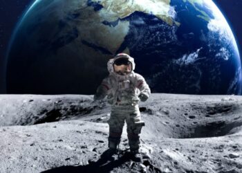 تعرف على بطل أول فيلم يتم تصويره في الفضاء