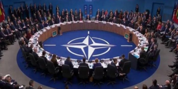 روسيا: الناتو يتهمنا بعدوانية وهمية ضد أوكرانيا لتبرير أنشطته قرب حدودنا