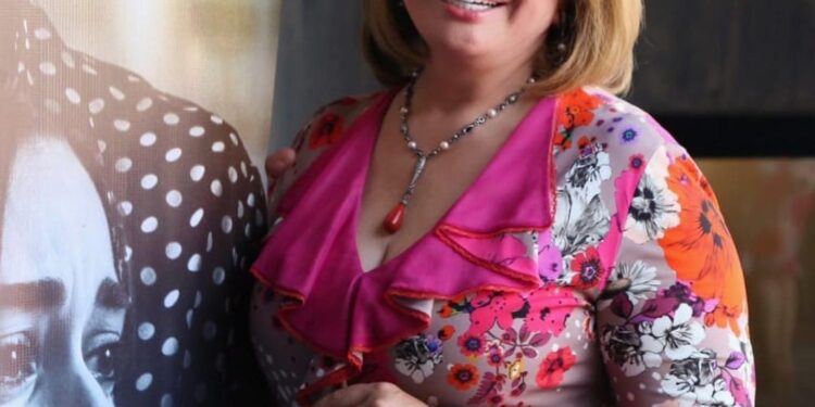 إلهام شاهين: فكرت في اعتزال الفن بعد تقديم الفيلم رقم 101