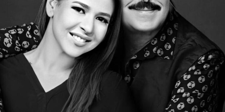 إيمي توجه رساله لوالدها الفنان الراحل سمير غانم