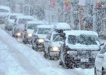 بسبب انخفاض حرارة أجسامهم.. مصرع 16 فى باكستان إثر محاصرتهم بالثلوج