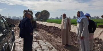 لتقليل الإزدحام.. بدء أعمال رصف طريق دائري أبوقرقاص بالمنيا