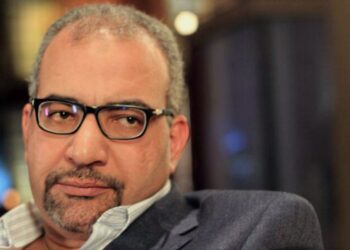 بيومي فؤاد عن ايام الكلية : كنت رئيس عصابة .. فيديو