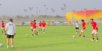 منتخب مصر يؤدي مرانه الثاني في “دوالا” استعدادًا لموقعة كوت ديفوار