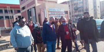 السكرتير العام ببورسعيد يتابع مستجدات العمل في بعض المشاريع .. تفاصيل