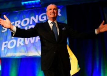 حاكم نيوجيرسى يعلن حالة الطوارئ فى الولاية بسبب متحور أوميكرون