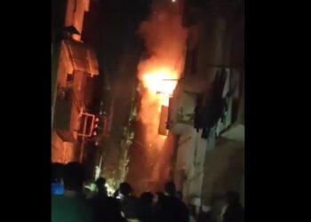 اندلاع حريق في حارة رشوان في شارع الحلو بحي ثان طنطا.. فيديو