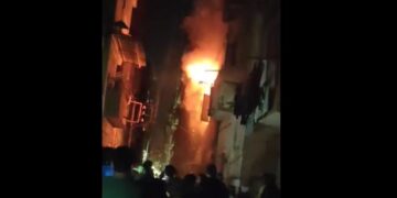 اندلاع حريق في حارة رشوان في شارع الحلو بحي ثان طنطا.. فيديو