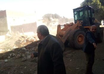 ضمن الموجة 19 .. إزالة 4 حالات تعدي على الأراضي الزراعية بالمنيا