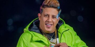 تفاصيل. هجوم حمو بيكا على مني زكي