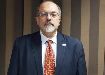 الدكتور شريف شحاتة رئيسًا لفصل الشرق الأوسط للجمعية الدولية لجراحة مناظير الأطفال