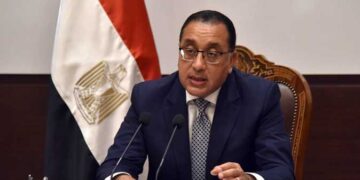 رئيس الوزراء يلتقي المديرة الإقليمية لبرنامج الأغذية