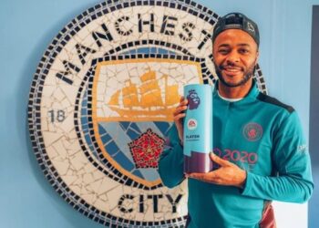 ستيرلينج يفوز بجائزة أفضل لاعب عن شهر ديسمبر بالبريميرليج