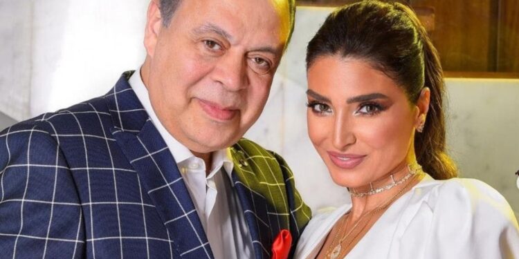 تفاصيل.. خبر صادم لروجينا وأشرف زكي