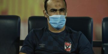 عبد الحفيظ: كأس الرابطة فرصة جيدة للاعبين الشباب في الأهلي