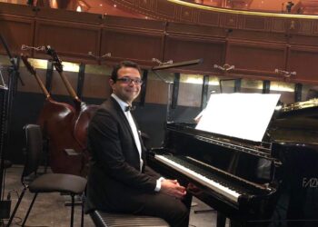 حفلا فنيا للعازف أمير عوض بأوبرا الإسكندرية السبت المقبل