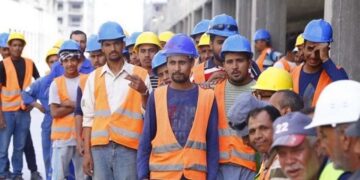 إنفوجراف.. ننشر نظام الإجازات الجديد للعاملين بالقطاع الخاص وفق قانون العمل