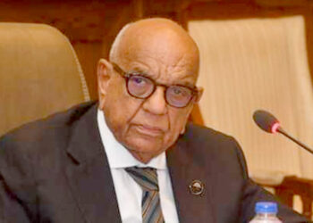 رئيس القوى العاملة بالشيوخ يكشف عبر «البوابة الإخبارية» مميزات قانون العمل الجديد