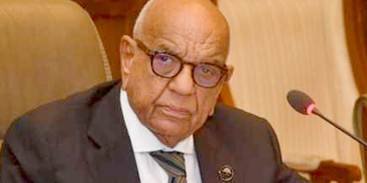 رئيس القوى العاملة بالشيوخ يكشف عبر «البوابة الإخبارية» مميزات قانون العمل الجديد