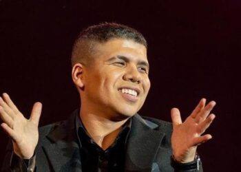 بعد تخطي المليون مشاهدة.. عمر كمال يعلق على أغنية بحبك