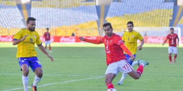 الأهلي يقتنص تعادلًا قاتلًا من أنياب الإسماعيلي في كأس الرابطة