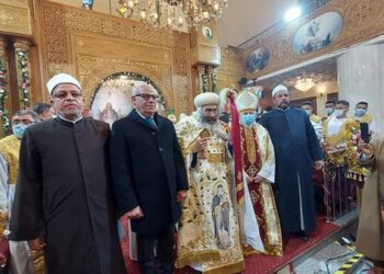 الجمهورية الجديدة.. محافظ بورسعيد يشهد قداس عيد الميلاد المجيد | صور