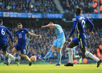 مانشستر سيتي يضم تشيلسي لقائمة ضحاياه ويبتعد بصدارة البريميرليج