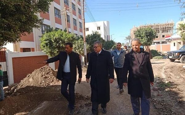 محافظ المنيا يوجه رؤساء المراكز بمتابعة معدلات تنفيذ مشروعات حياةكريمة