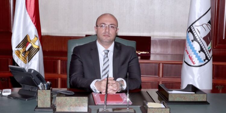 لمنع التعديات على أراضي الدولة..إزالة 17 حالة بمركز ناصر ببني سويف