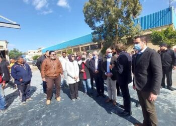 محافظ بورسعيد يتابع مستجدات العمل بمحطة الصرف الصحى بمنطقة الاستثمار