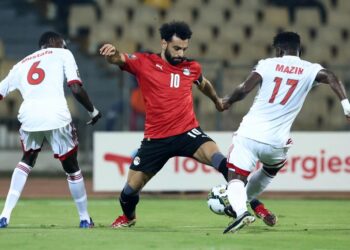 مصر والسوادن.. انطلاق الشوط الثاني من مباراة تحديد المصير