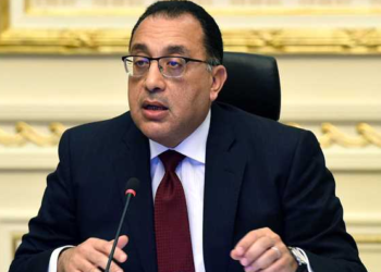 رئيس الوزراء يهنئ وزير الداخلية بمناسبة عيد الشرطة