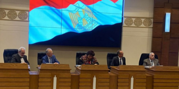 وزيرة الثقافة : إطلاق مشروع الكتاب الرقمي للدورة 53 لمعرض القاهرة