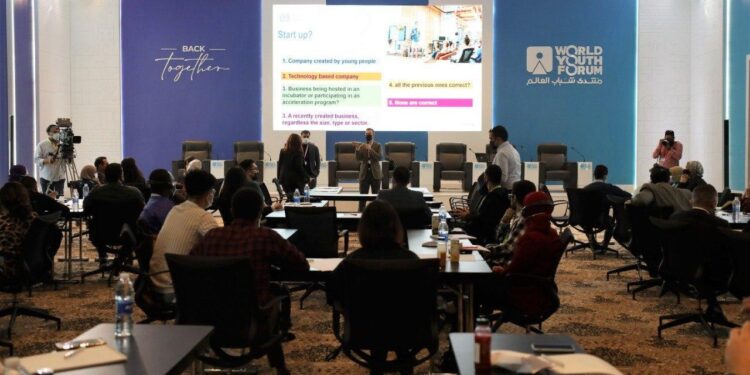 مناقشة السياسات المائية الرشيدة في منتدى شباب العالم