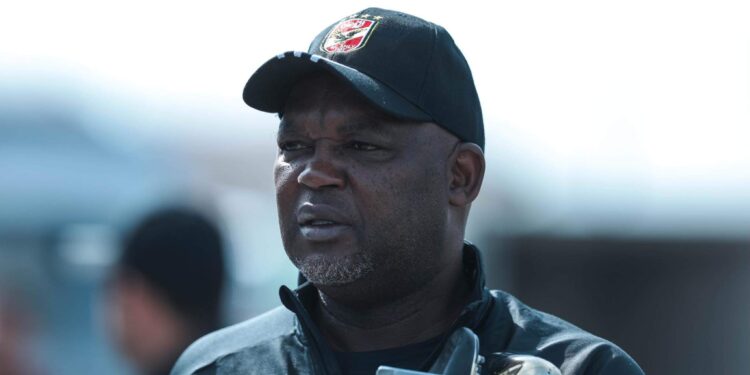 بالأسماء.. استبعاد 11 لاعبًا من قائمة الأهلي لمواجهة الإسماعيلي