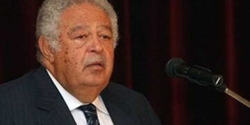 نقيب المحامين