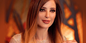 سقوط وفاء الكيلاني في حفل JOY AWARDS يشعل مواقع التواصل الاجتماعي