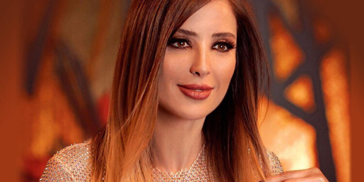 فيديو .. وفاء الكيلاني تتعرض لموقف محرج على الهواء مباشرة