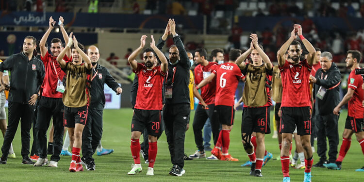 «كاف» يهنئ الأهلى ببرونزية مونديال الأندية