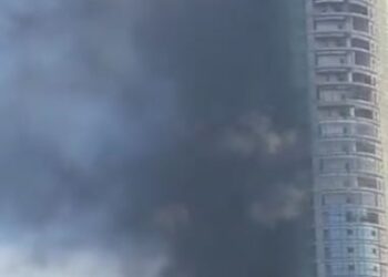 عاجل اندلاع حريق في مبنى تحت الإنشاء في سيدي جابر بالإسكندرية