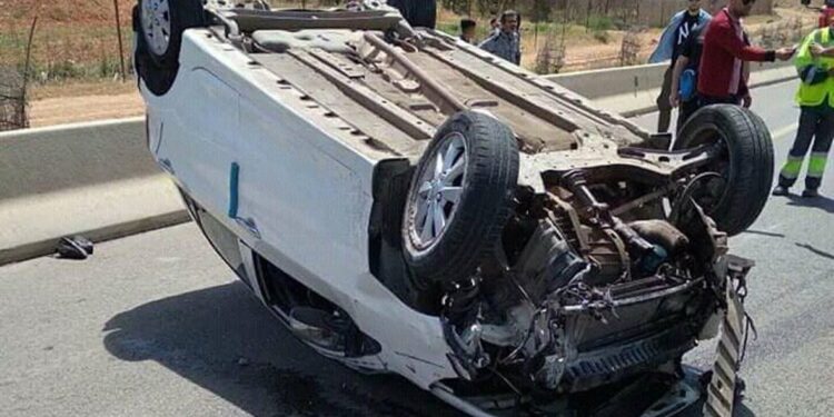 ننشر أسماء المصابين 11 في حادث انقلاب سيارة ربع نقل بمطروح