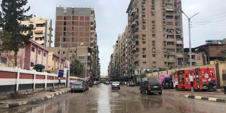 أمطار غزيرة ورياح شديدة باردة .. موجه الطقس السييء تصل الدقهلية